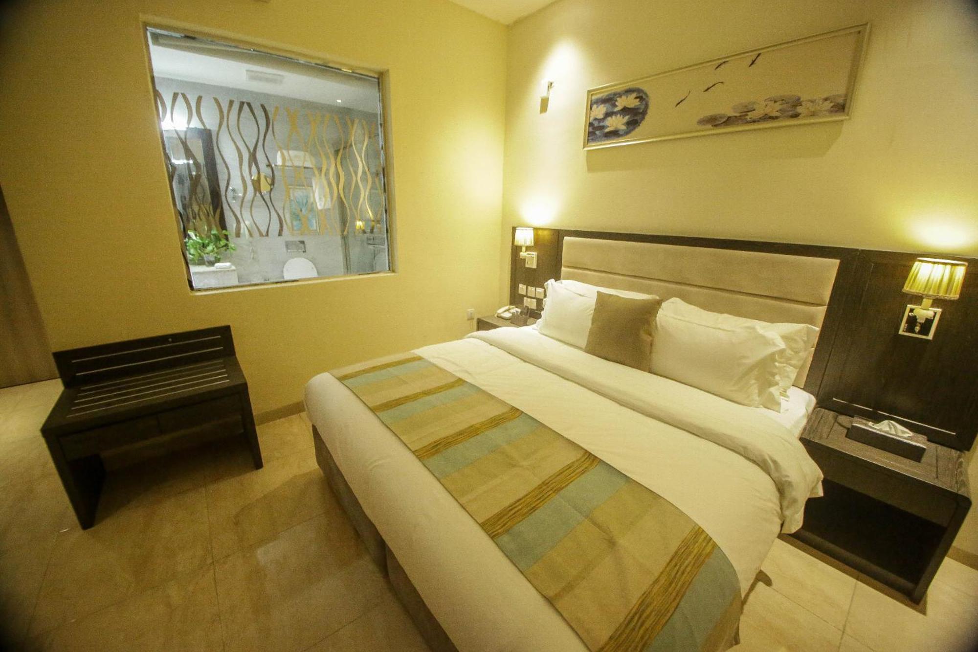Perfecto La Villa Hotel And Suites Lagos Exterior foto